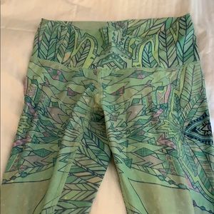 Teeki size small Evil Eye leggings